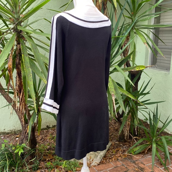 Black and White Sweater Dress - Picture 3 of 5